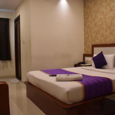 Hotel Ur Comforts Jayanagar 벵갈루루 외부 사진