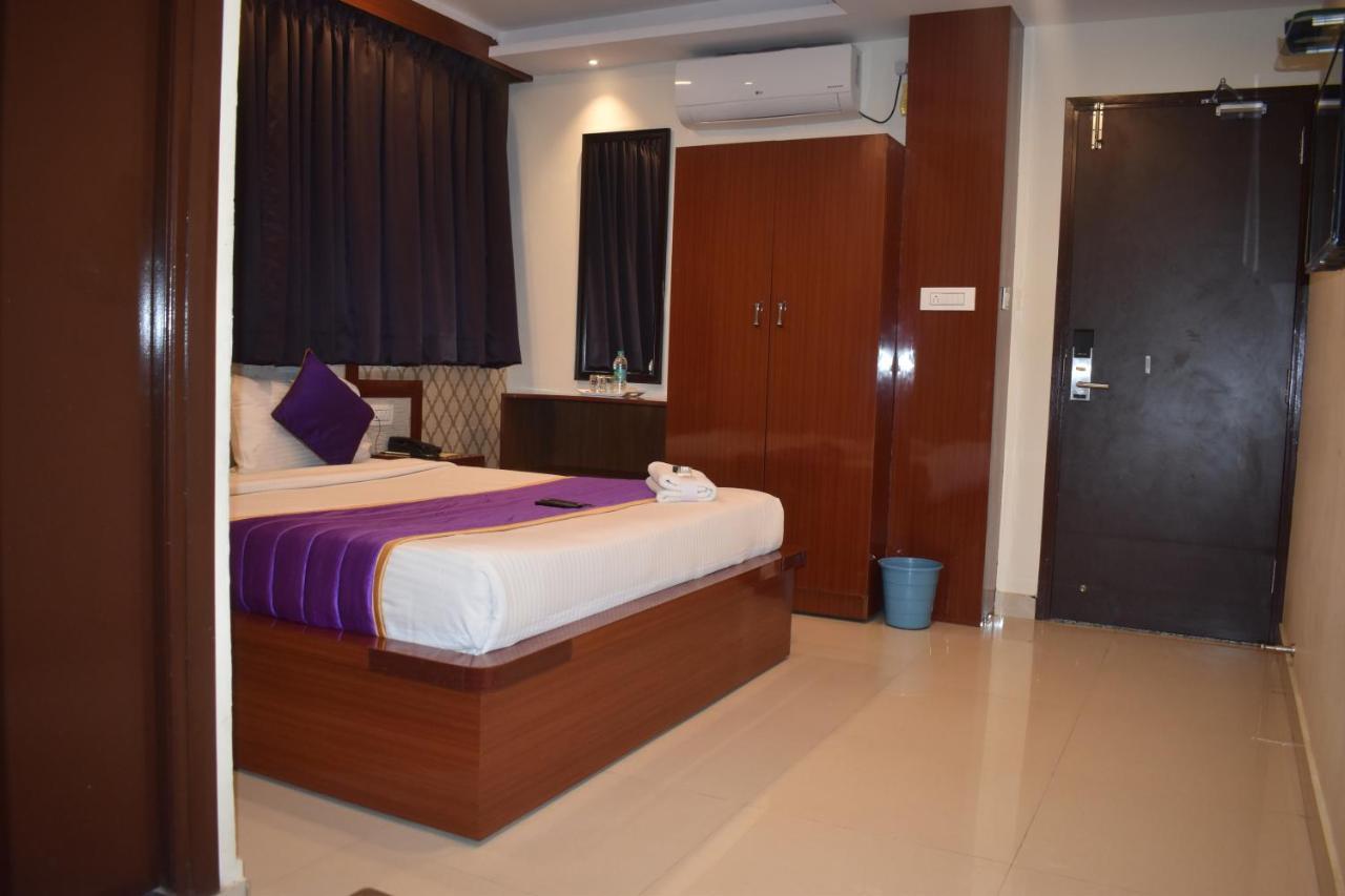 Hotel Ur Comforts Jayanagar 벵갈루루 외부 사진