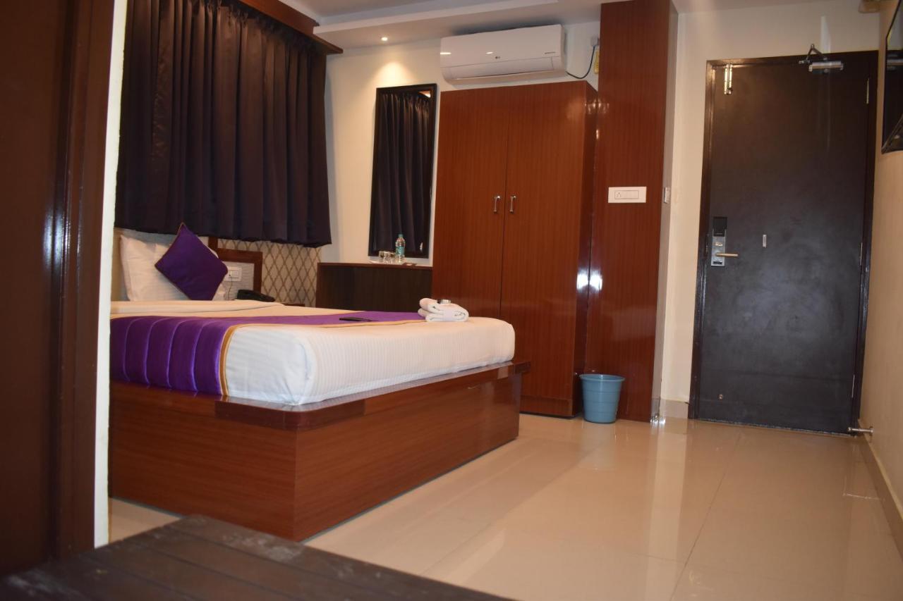 Hotel Ur Comforts Jayanagar 벵갈루루 외부 사진