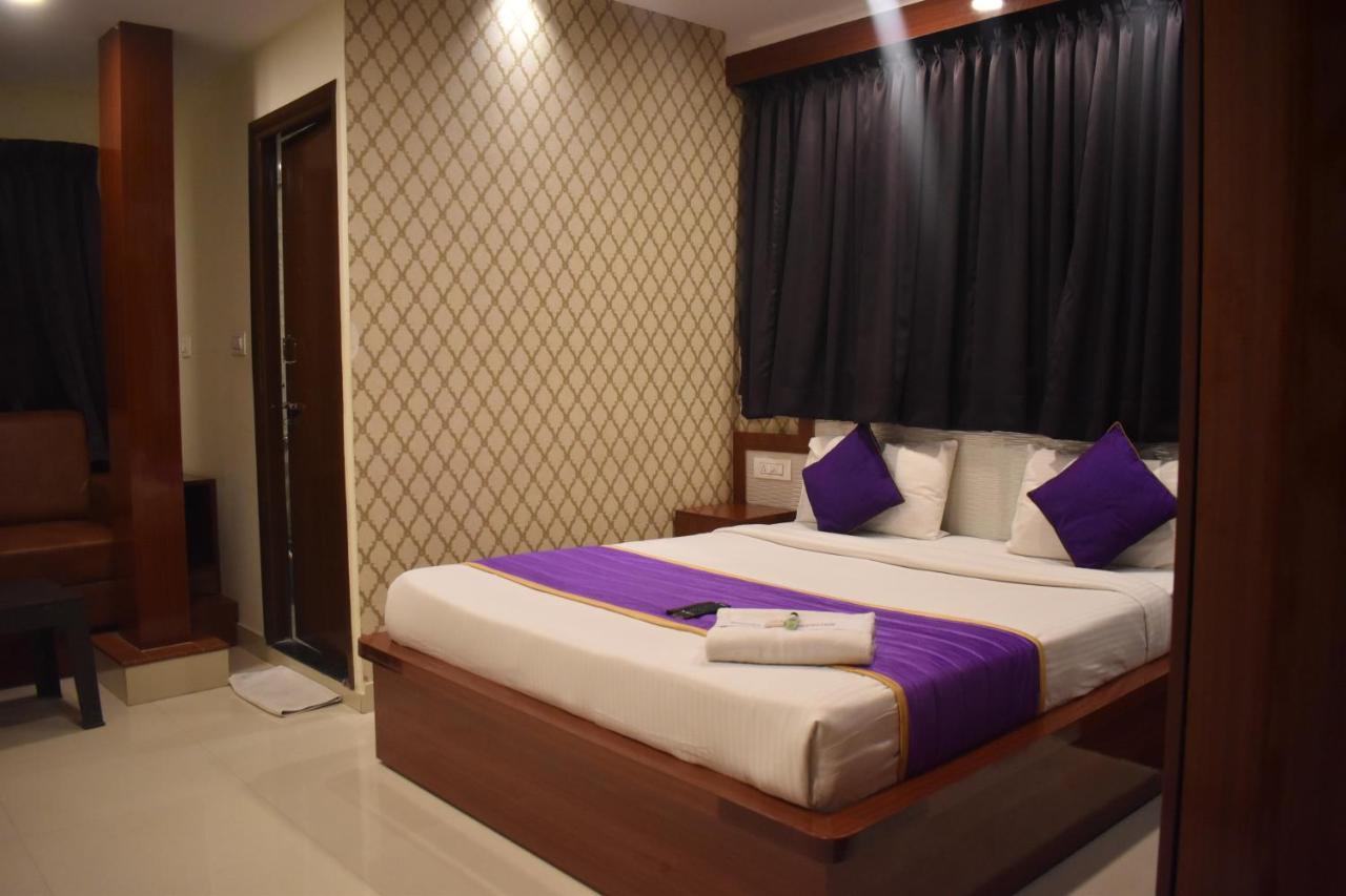 Hotel Ur Comforts Jayanagar 벵갈루루 외부 사진