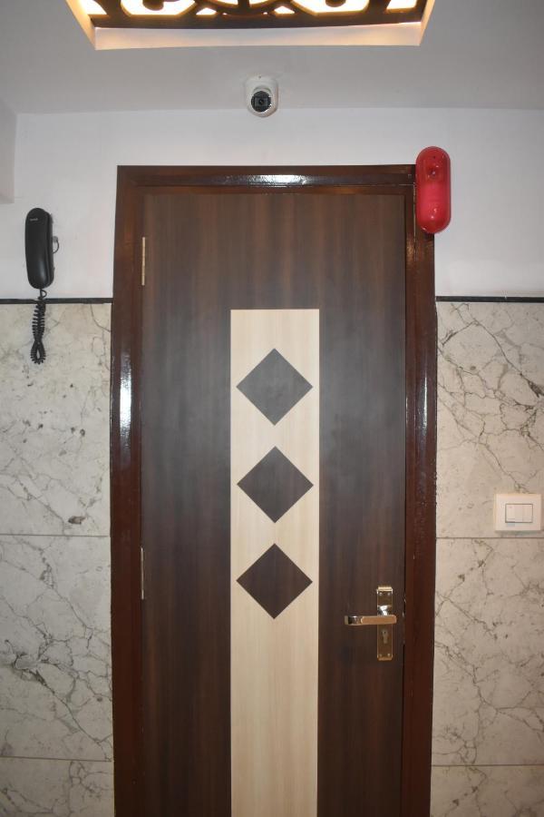 Hotel Ur Comforts Jayanagar 벵갈루루 외부 사진