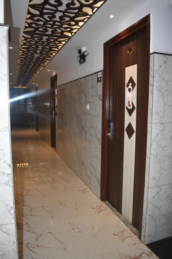 Hotel Ur Comforts Jayanagar 벵갈루루 외부 사진