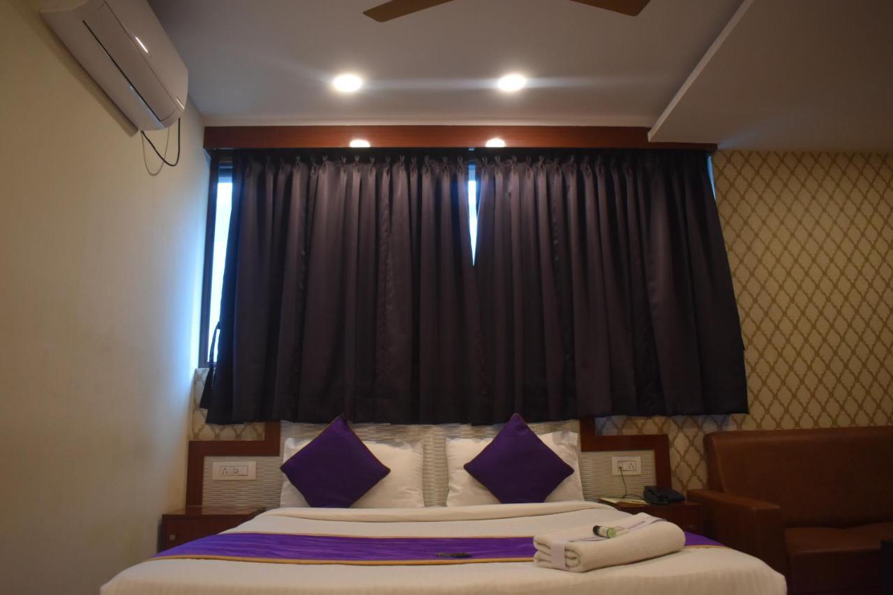 Hotel Ur Comforts Jayanagar 벵갈루루 외부 사진