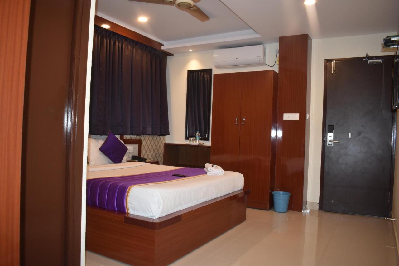 Hotel Ur Comforts Jayanagar 벵갈루루 외부 사진